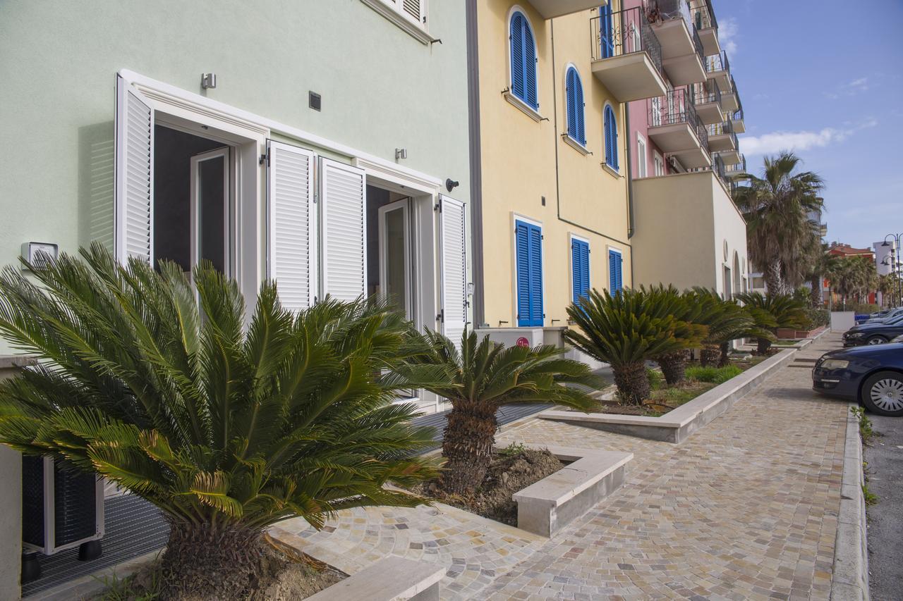 Rooms A Due Passi Dal Mare Порто-Реканати Экстерьер фото
